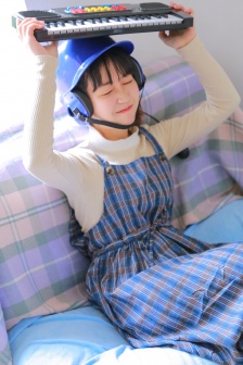 《本能》